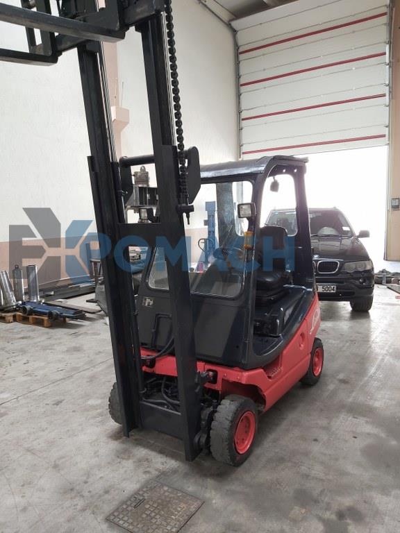 1600 kp 2002 Model 3,30 Linde Forklift with Lift Tube 3 Movements