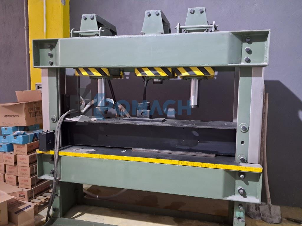 150 Ton 3 Head Hydraulic Workshop Press