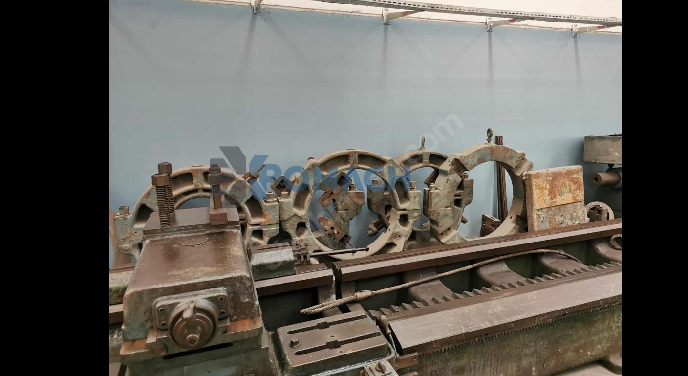 12M - 1400 diameter lathe machine (American)