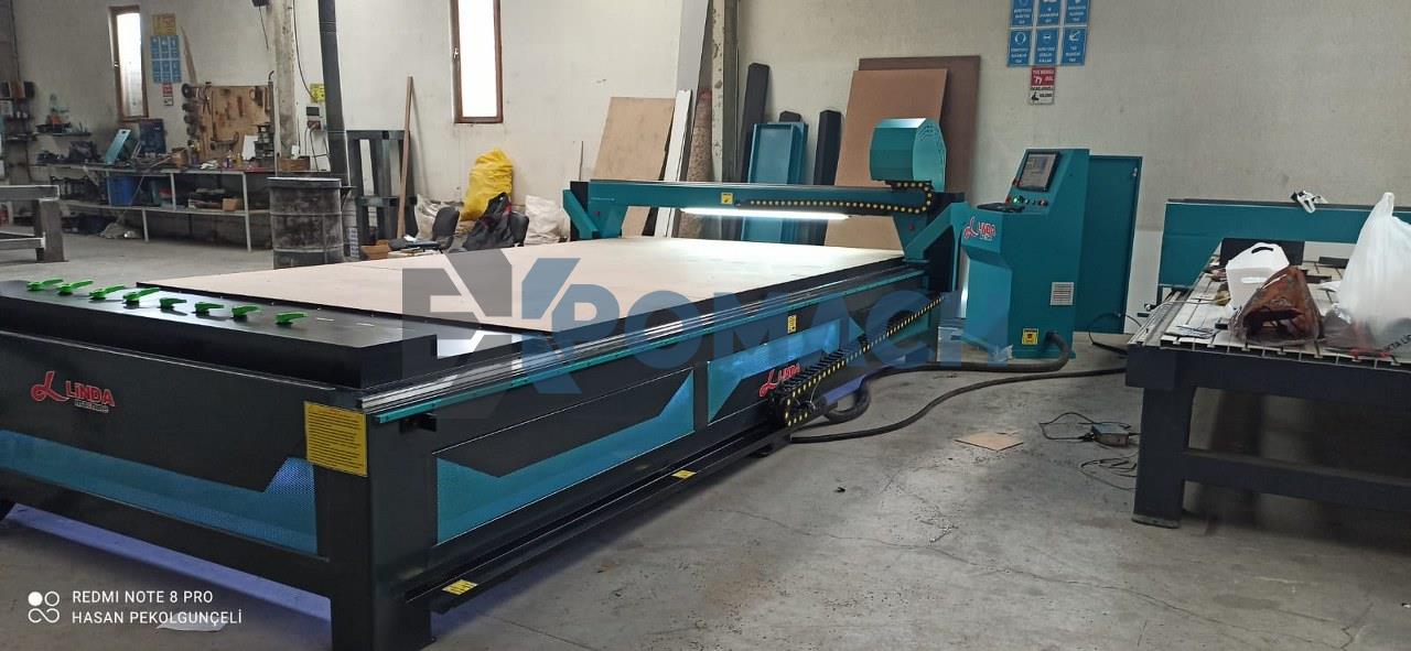 Cnc Router İsteğe Ğöre Ölçü ve Özellikte Yapılabilir