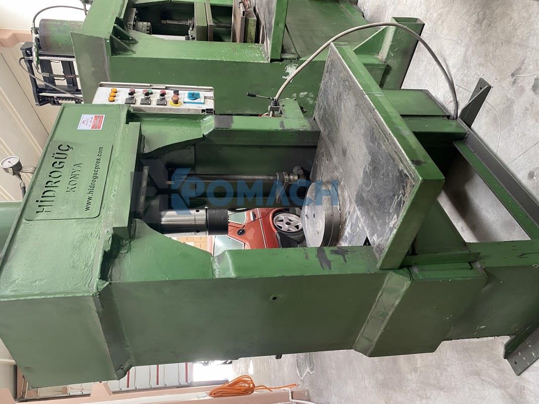200 Ton Kauçuk Pres 500 x 500 Tabla