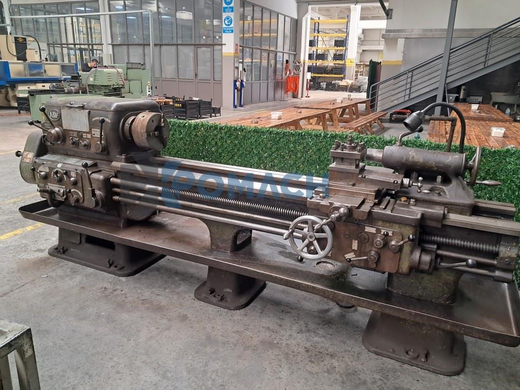 1.5 meter VDF Lathe Machine