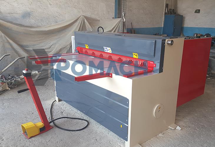 LRGM 1550 x 3mm Guillotine Shear with Reducer - Guillotine Machines