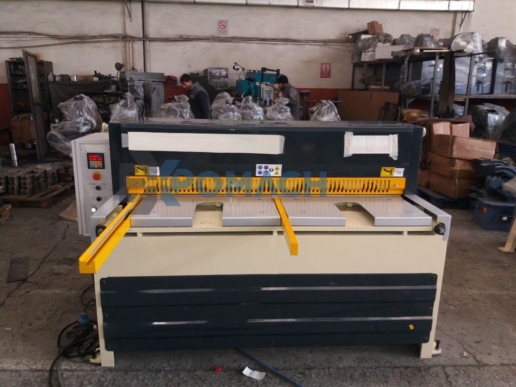 LRGM 1550 x 5mm Guillotine Shear with Reducer - Guillotine Machines