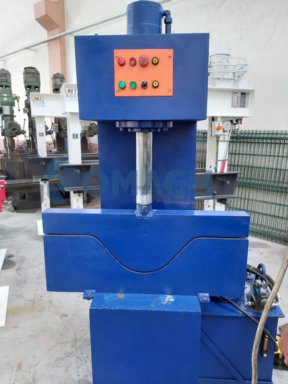 30 Tons Hydraulic Pipe Bending Press with Tools