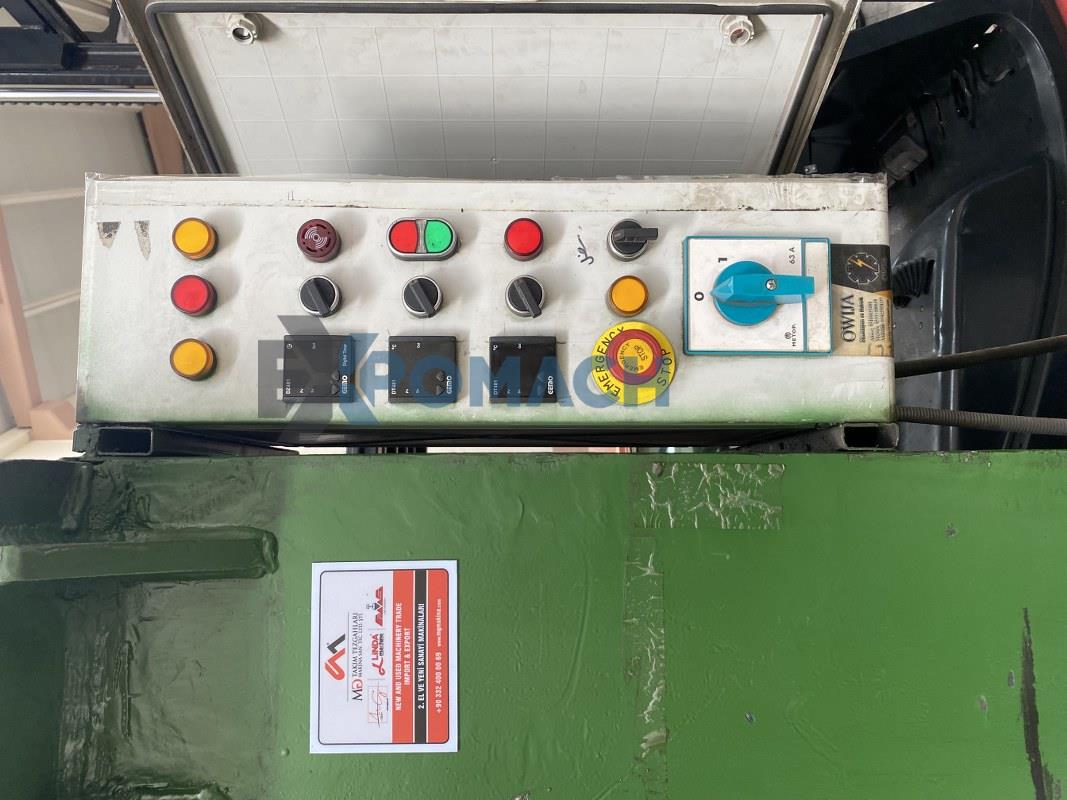 200 Ton Kauçuk Press 500 x 500 Tabla