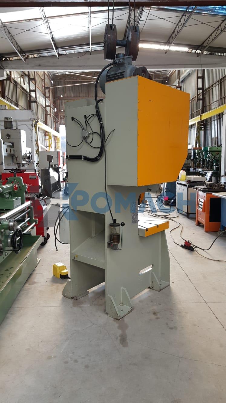 60 TON ECCENTRIC PRESS