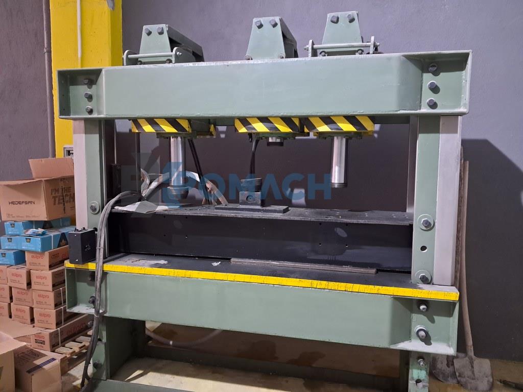 150 Ton 3 Head Hydraulic Workshop Press