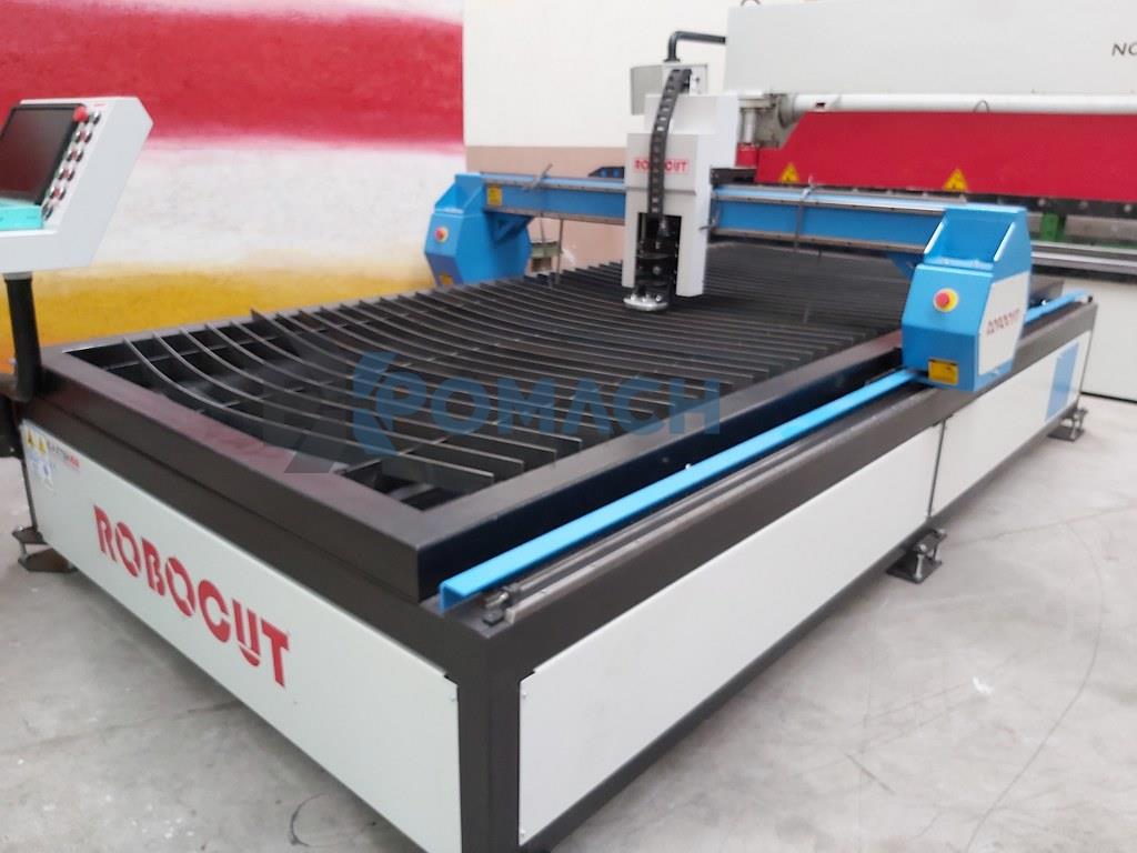 1500 x 3000 Robocut Marka Plazma Kesim