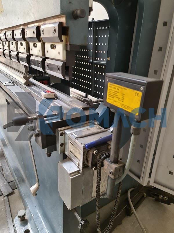 3100 x 10mm 2011 Model Durma Abkant Press and Guillotine Shear
