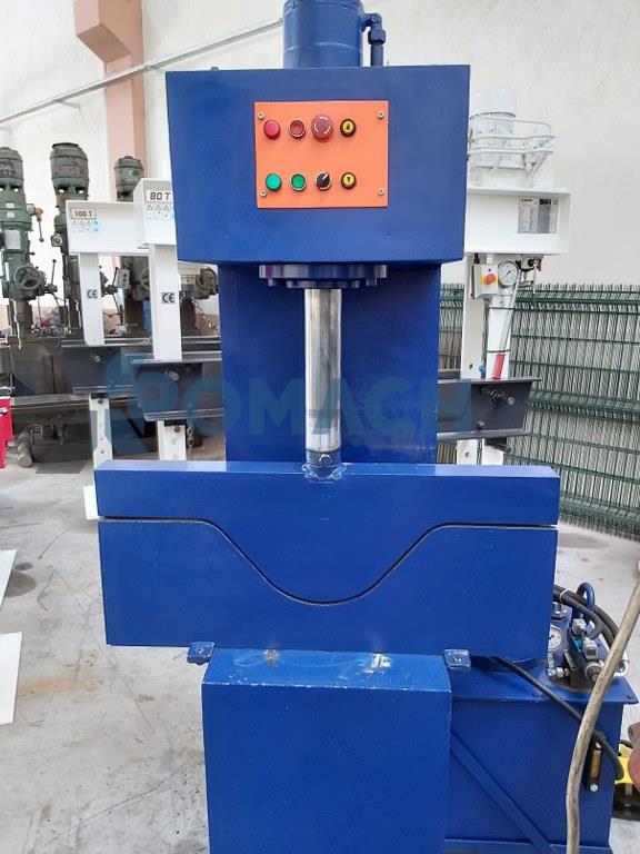 30 Tons Hydraulic Pipe Bending Press with Tools